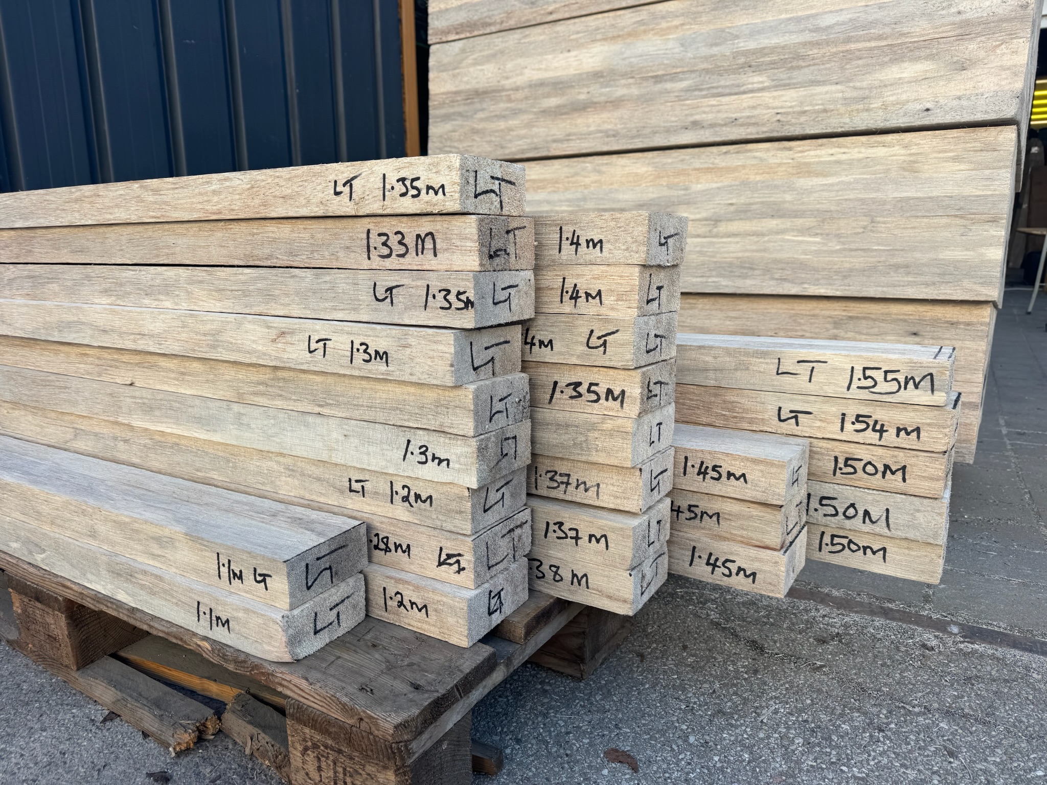 Agave Beams - Light Density 55-60 kg/m³